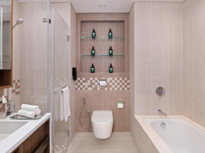 Staybridge Suites Dubai Al-Maktoum Airport, an IHG Hotel