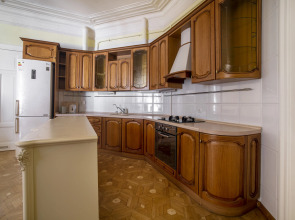 Квартира на Рубинштейна 4