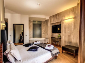 Hotel Trevi Collection