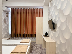 Aiva Hotel
