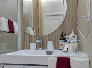 Квартира HelenRooms – уютная квартира на Набережной