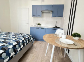 Апартаменты на улице Городской Вал 15/1