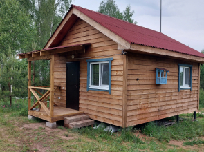 Dom Tishiny Cottage