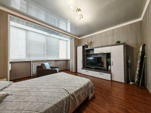 Mint Paradise Flat