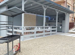 Nur Guest house