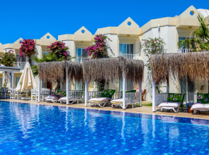 Viras Hotel
