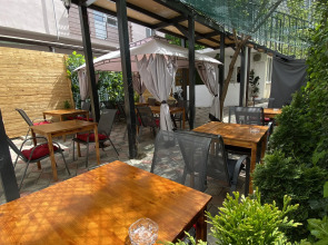 Гостевой дом Green Wall