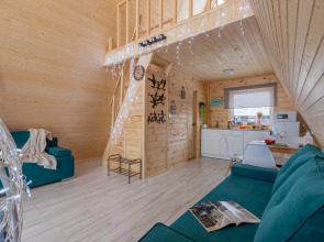 Гостевой дом Рай в шалаше в Коробицыно