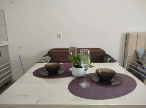 Квартира студия live in comfort на Современников 8