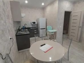 Квартира Комфортабельная на 50-летия Победы 10