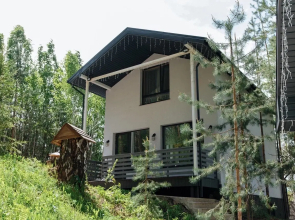 Kul Guest House