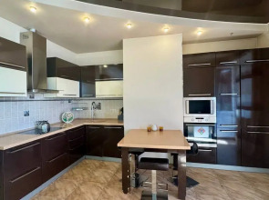 Апартаменты Двухкомнатные Sutki Vip на Пушкина 15, 5 этаж