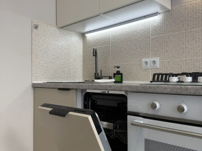 Uyutnaya Kvartira V Novom Mikrorayone Apartments