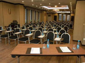 Отель Ramada by Wyndham Bishkek Centre