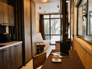 Uyutny S Kaminom I Vidom Na Rechku Private House