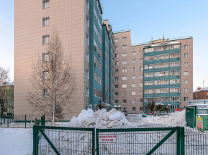 Квартира рядом с Мнтк им. Федорова и Ск Заря