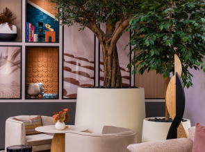 Vida Dubai Marina & Yacht Club