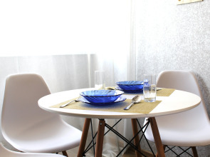 Апартаменты Apato Уютная студия с видом на город и горы