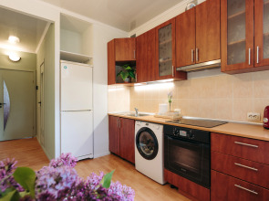 Апартаменты двухкомнатные Live in Karelia в центре у набережной Ленина 3