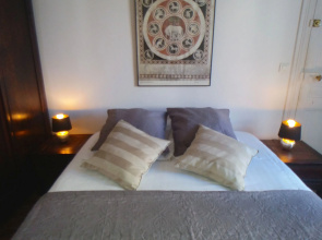 Saint Michel Free Parking Apartments
