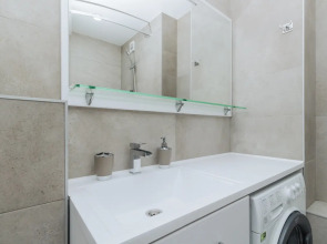 Однокомнатная квартира около жд вокзала на улице Ленина 81