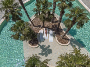 Hotel Dreamland Oasis