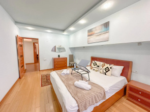 Kulturnaya Zhizn v Tsentre Flat