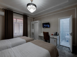 Отель Billuri Sitora