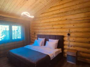 V poselke Razlivy-1 , 8 Private house