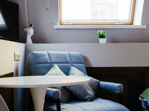 Апартаменты Жуковского 1/2/10 с2 (301)