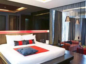 Отель Z Through by The Zign