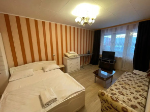 Mir Apartments mkr. Druzhba 2/1