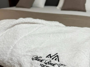 Мини-отель Black Rock Garden