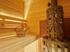 Гостевой дом Дом у озера 4Стихии