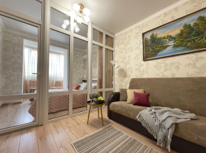 Двухкомнатные Апартаменты Люкс на 7 человек в курортной зоне Ессентуков