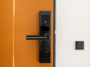 Апартаменты на Окружном проезде 10Б