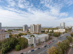 Квартира с джакузи шикарным видом на Волгу в центре Самары