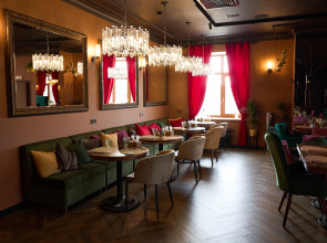 Отель Родина