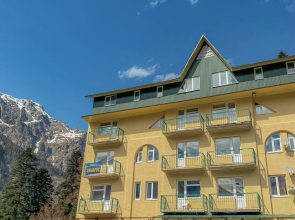 Elbrus Hotel