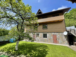 Les Guest House