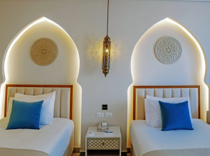 Sunrise Remal Beach Resort