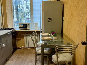 Квартира Уютная Двушка в Минуте от Вокзала