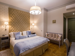 Бутик Отель 1881