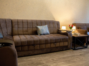 Квартира Двухкомнатная на Губина