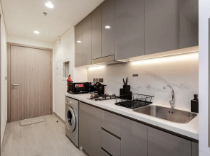 Апартаменты Modern studio in Azizi Riviera