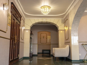 Отель Октябрьская*