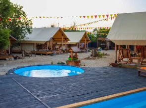 Глэмпинг Гости