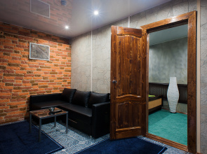 Отель Pestel Inn