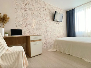 Квартира Уютная Трехкомнатная