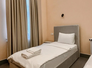 Отель Grand Rafinn